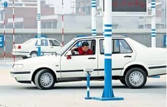 【好福利!公安部将试行驾驶人省内跨地区考驾