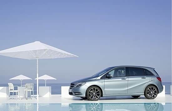 【德国三驾马车底盘平台战争开打_宝辰豪雅汽