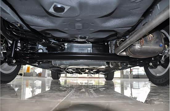 【酒泉仕通:为什么要对汽车底盘装甲_甘肃仕通五菱汽车新闻】-汽车之家