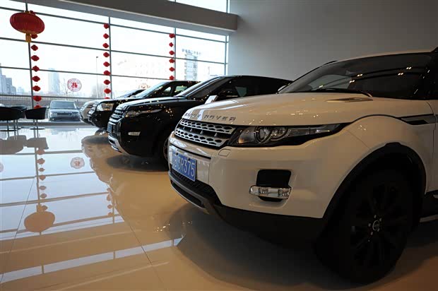 【二手车新模式 现实与梦想一拍即合_尊荣亿