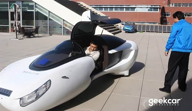 【这辆很科幻的电动车叫做 凌云_台州和诚临