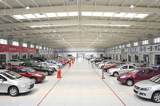 【庞大首家汽车超市开建借鉴国美苏宁模式_汕