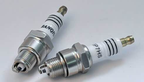 【冬天爱车打不着火怎么办 自己动手清洁火花