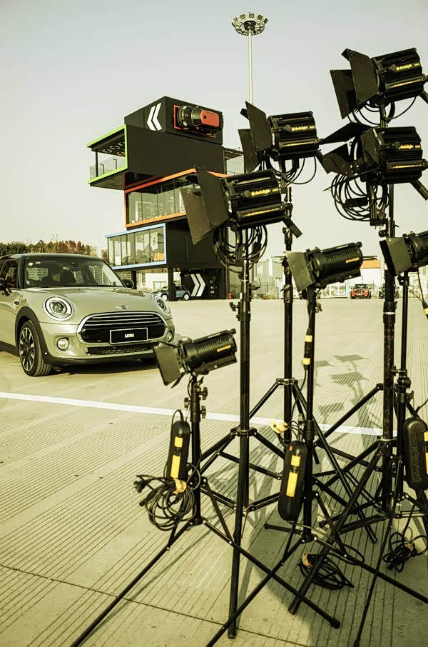 【MINI与光的碰撞 MEC摄影课程完美收官_佛山