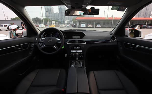 【梅赛德斯-奔驰 驾校带您了解C级教练车_日照