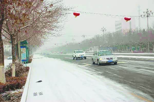 【图】新年回家遇雾雪风恶劣天气开车注意事项