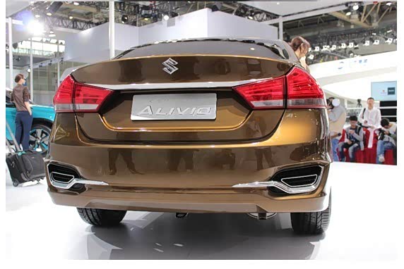 【锋驭史上最强家族阵容 亮相北京车展_东恒连