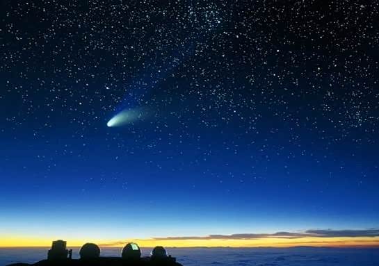 口或者打算在海滩上晒舒服的日光浴,但如果不看看美丽的星空就离去,你图片
