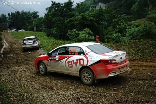 【比亚迪秦首战中国汽车拉力赛7 首战金沙_昆