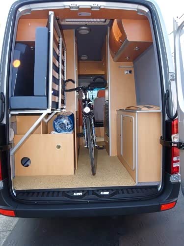 【媲美rimor奔驰房车的奔驰家庭房车_浙江九华汽车新闻】-汽车之家