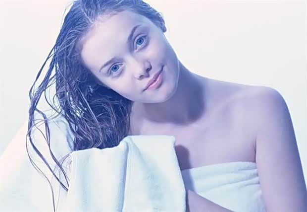 【冬天<em>多久洗一次</em>头最健康_上海格林威汽新闻