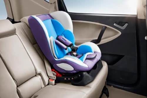 【关注<em>CCTV</em>1和<em>CCTV3</em> 关注吉利英伦SX7_深