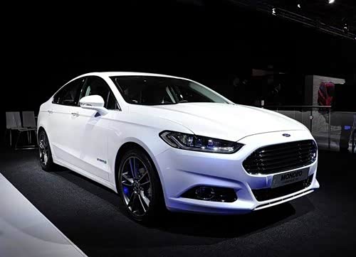 【青岛成胜达 2013款蒙迪欧惊艳登陆展厅_青岛成胜达新闻】-汽车之家