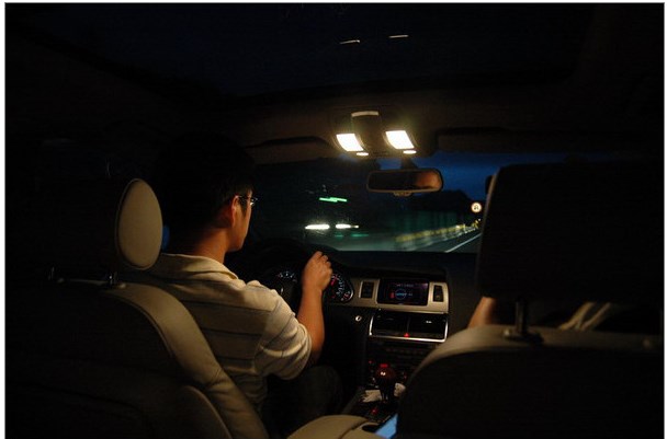 【图】夜间行驶驾车技巧概述 您值得拥有