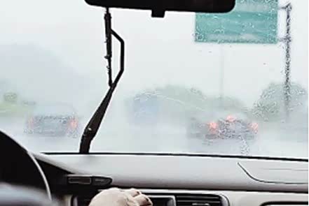 【车主必看:下雨天为什么要去洗车店!_北京现