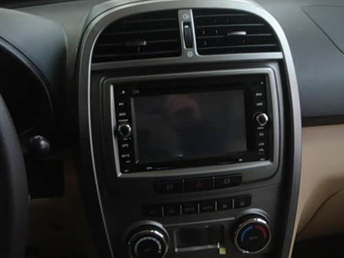 【襄阳瑞虎给力版巨惠1.5万还送港澳游_湖北英