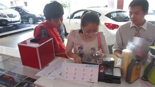 【别克爱你一生一世展厅活动完美结束_三亚安