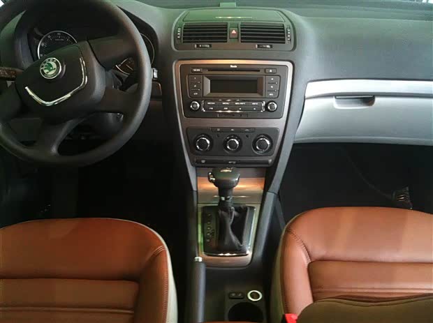 【斯柯达明锐1.6自动挡最低119800起_玉林驰