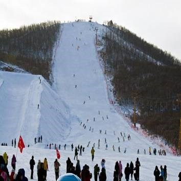 呼伦贝尔旅游集团东山滑雪场