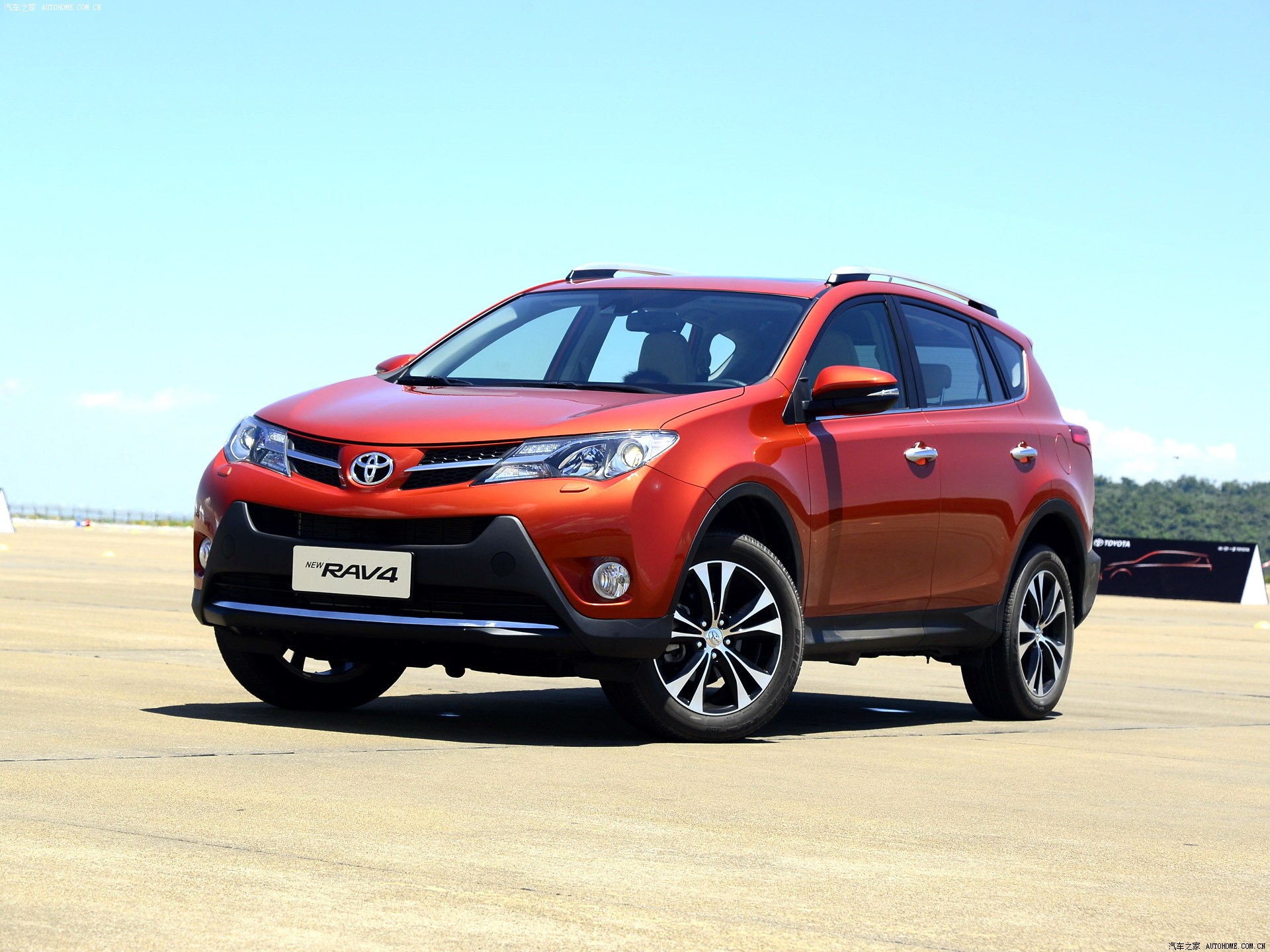 一汽丰田rav4 2015款 2.0l cvt两驱都市版