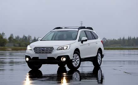 【图】江阴富翔购车指导 推荐2.5i豪华导航版