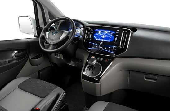 【下雨天更应该去洗车店为什么_保定大地汽车