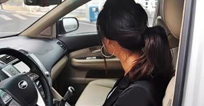 女性开车要注意的十个好习惯