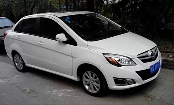 【家里有熊孩子 做父母该买什么车_濮阳中易