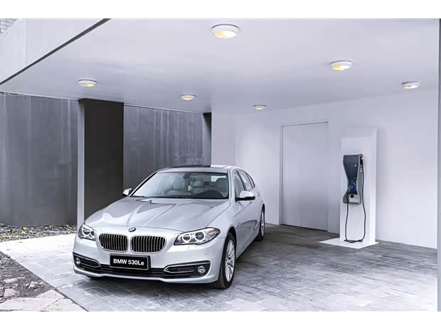 【悦享新BMW5系插电式混合动力超凡魅力_宝