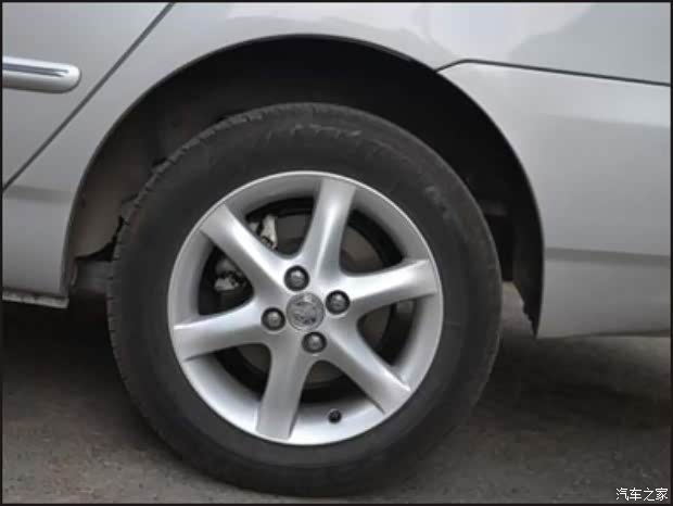 【安信学堂 车行驶多少公里后要换轮胎呢_东莞