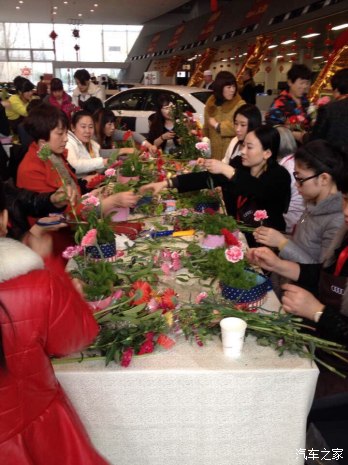 广华-活动 女人季 遇见最美的自己广告