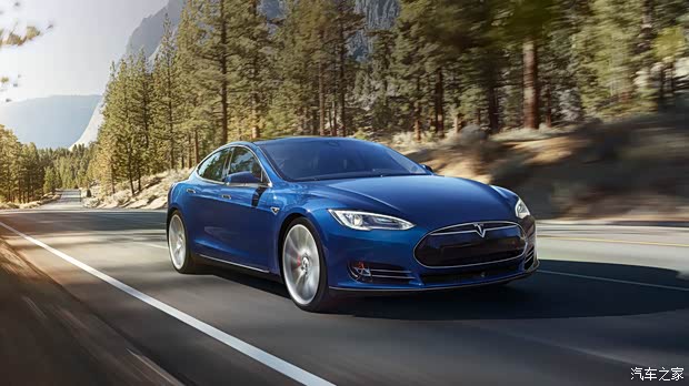 【低调特斯拉在上海车展高调普及新能源车_特