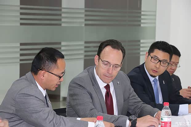 【图】林肯中国总裁庞立博莅临浙江万恒林肯