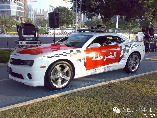 【土豪城的警察玩起军备竞赛来拼上血本了_宜