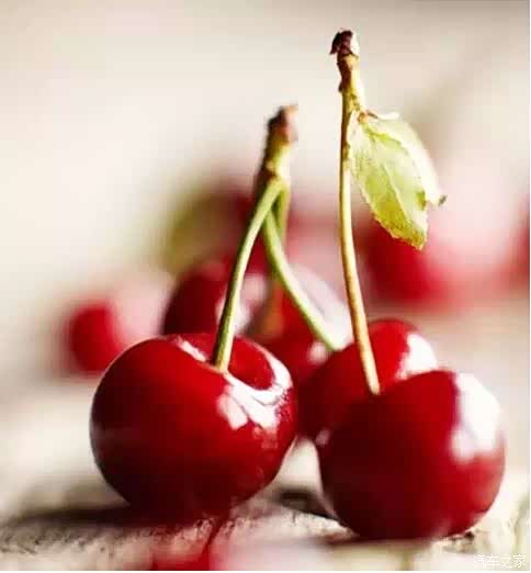 【夏天美白吃这10种水果 素颜也能水当当_商丘