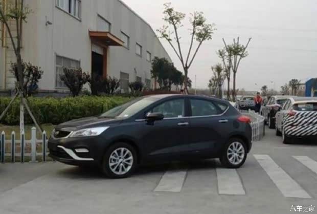 【吉利帝豪CROSS无伪实车照 有望年内上市_