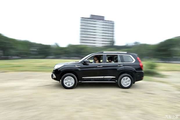 【首辆脑控汽车成功试跑开车用脑不动手脚_攀