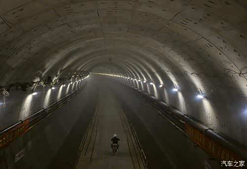 【经长江隧道时速超88公里将处罚_南京昌润汽