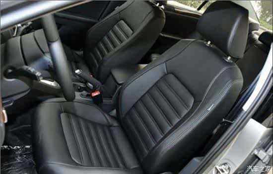 【汽车真皮座椅保养小常识 避免暴晒每月除尘