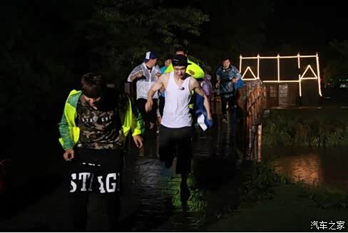 【图】东方卫视极限挑战 全新汉兰达颜值爆棚