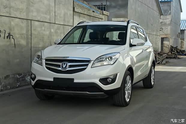 【10万内自主实用SUV推荐 2015款长安CS35