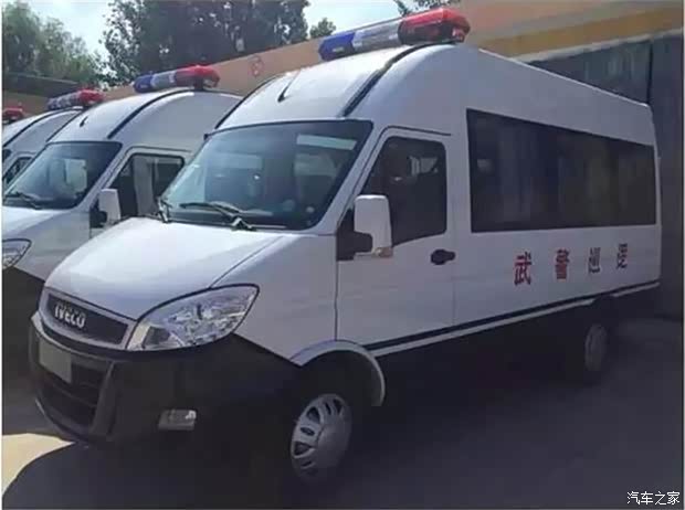 【南京依维柯助力中国大阅兵_上海华星依维柯