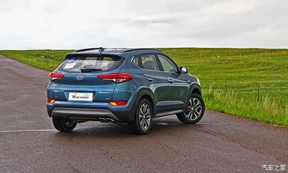 【图】准万台俱乐部成员 试北京现代全新途胜