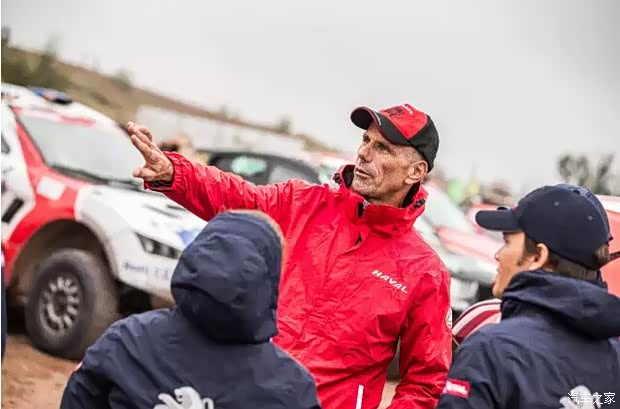 【越玩越野 沙漠短道 哈弗双雄齐飞翔_大连双