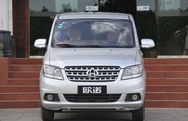 长安商用欧诺幸福版钜惠39800元!