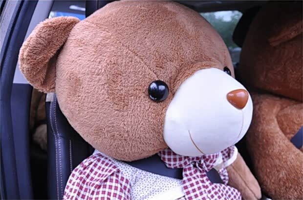 熊妈妈爱自拍,走到哪拍到哪,人称朋友圈大脸女王.