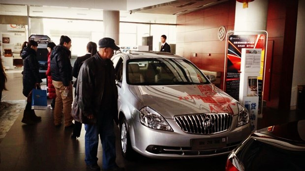 经济实惠的车_经济实惠的小型加油车 蓝牌加油车哪里买