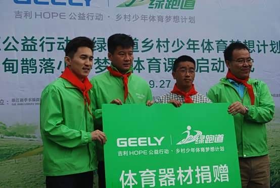 21世纪经济报道曹仁超_曹仁超 未来五年房价或跌30(2)