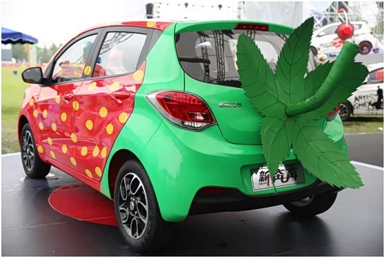 我乐个趣!新奔奔狂热席卷草莓音乐节