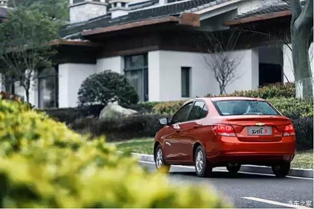 便宜小车多少钱一台 620x465_1_q87_20150320172957485.jpg